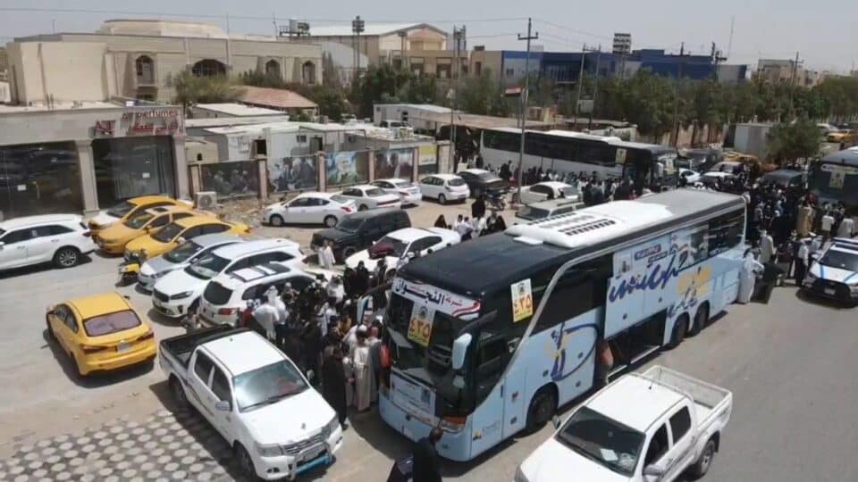 صورة من مقال: ذي قار تُودّع أكثر من ألف حاج في 16 قافلة إيمانية نحو الديار المقدسة
